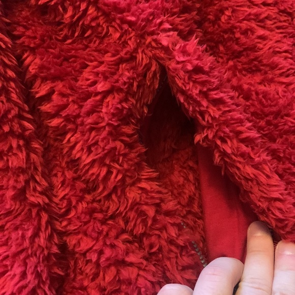 Lululemon fuzzy sweater - Picture 5 of 9